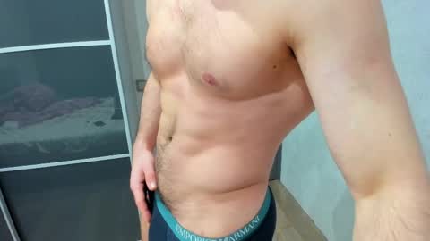 aleks_brown online show from 05-05-26, 10:18