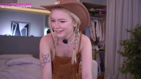 Lexi online show from 03-07-26, 03:14