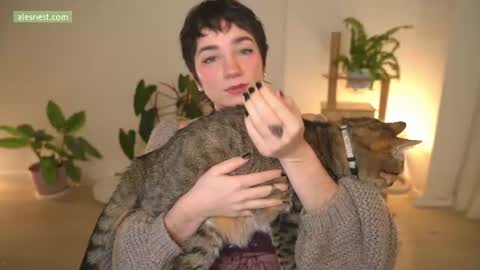 Snapshot of alemaniababe chatting on 06-18-26, 12:22 Ale online show from 06-18-26, 12:22