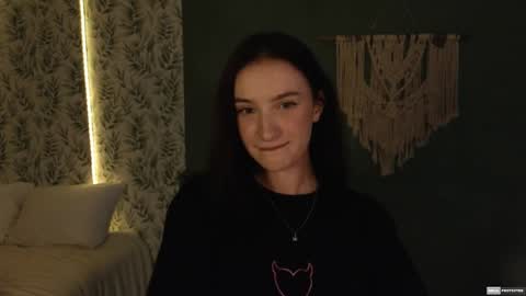 Alena online show from 01-31-25, 08:43