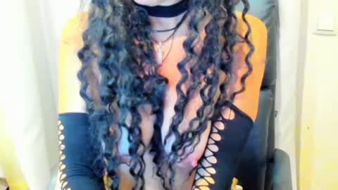 Luly online show from 06-15-26, 11:07