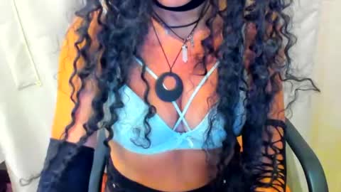 Luly online show from 06-22-26, 01:29