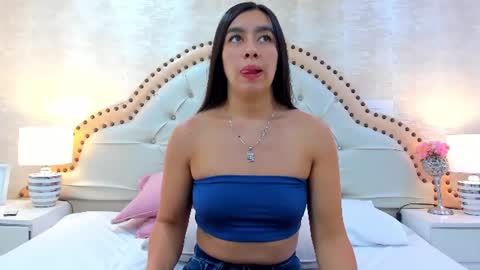 Snapshot of alenacoleman chatting on 07-03-26, 12:55 ALENA online show from 07-03-26, 12:55
