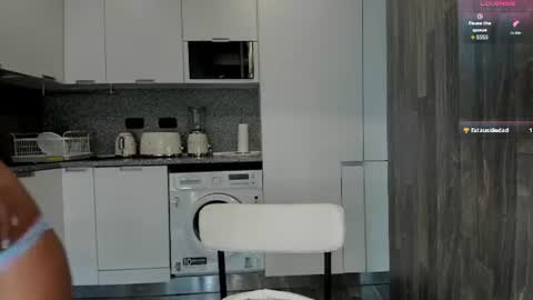 Snapshot of alenaxoxoo chatting on 07-30-26, 07:18 alenaxoxoo online show from 07-30-26, 07:18