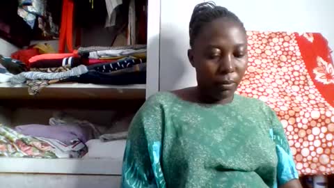 Noreen Kennth and Emilly online show from 11-03-25, 05:52