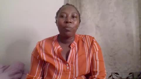 Noreen Kennth and Emilly online show from 03-01-26, 05:48