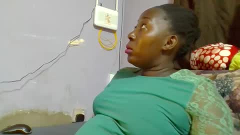 Noreen Kennth and Emilly online show from 04-15-26, 08:10