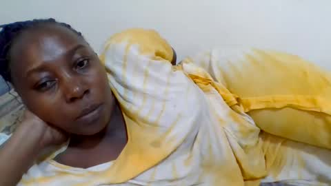 Snapshot of alesha_ chatting on 06-13-26, 05:33 Noreen Kennth and Emilly online show from 06-13-26, 05:33
