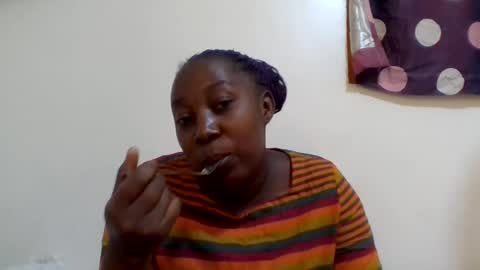 Snapshot of alesha_ chatting on 06-19-26, 07:01 Noreen Kennth and Emilly online show from 06-19-26, 07:01