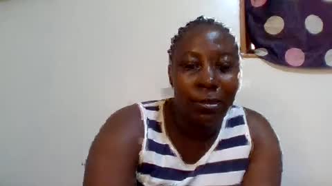 Snapshot of alesha_ chatting on 06-27-26, 05:23 Noreen Kennth and Emilly online show from 06-27-26, 05:23