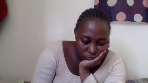 Snapshot of alesha_ chatting on 07-24-26, 07:06 Noreen Kennth and Emilly online show from 07-24-26, 07:06