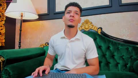 Alessandro King online show from 02-22-25, 11:35