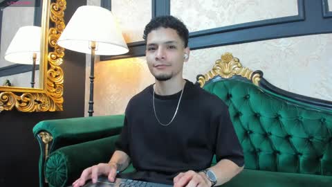 Snapshot of aless_king chatting on 04-06-26, 02:18 Alessandro King online show from 04-06-26, 02:18