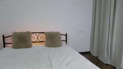 alessamay online show from 04-11-26, 08:24