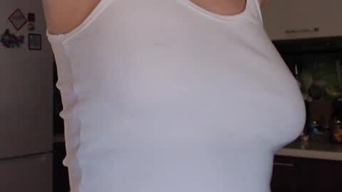 Sandra online show from 01-22-25, 03:40