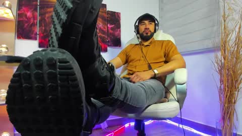 ALESSANDRO  WYE online show from 01-03-25, 09:36