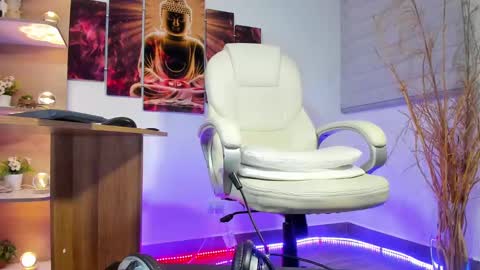 ALESSANDRO  WYE online show from 02-08-25, 05:29