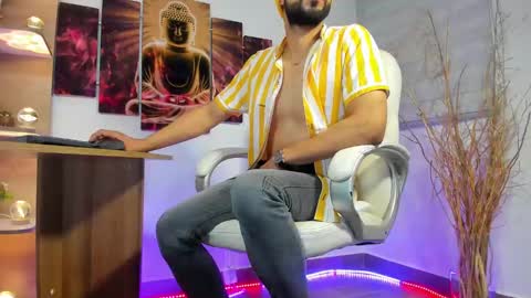 ALESSANDRO  WYE online show from 02-11-25, 05:05