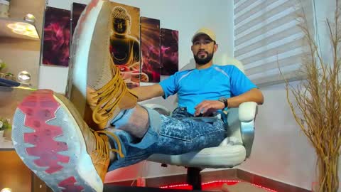 ALESSANDRO  WYE online show from 02-21-25, 11:55