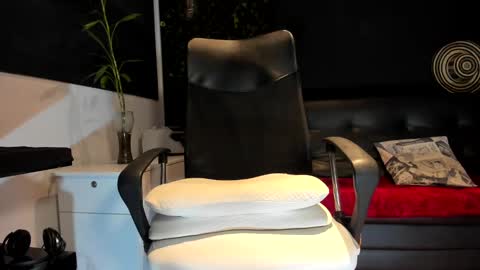 ALESSANDRO  WYE online show from 09-14-25, 10:36