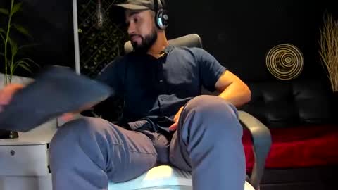 ALESSANDRO  WYE online show from 09-30-25, 09:58