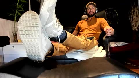 ALESSANDRO  WYE online show from 11-02-25, 02:58