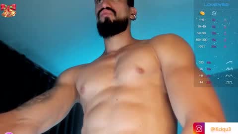 Snapshot of alessandro_dibellucci chatting on 01-08-25, 01:53 Kciqu3 Independent model online show from 01-08-25, 01:53