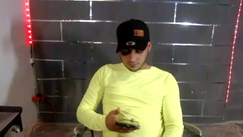 alessandro online show from 06-22-26, 04:42