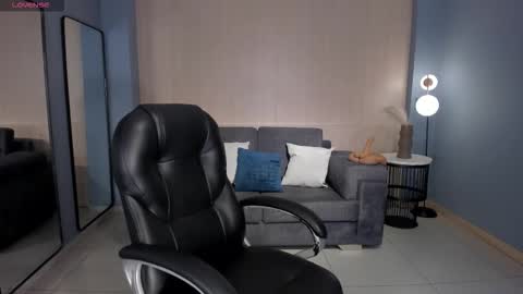 ALESSA ROMERO  online show from 02-03-26, 07:52