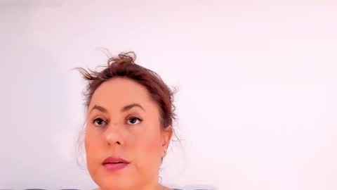 Alessia  online show from 05-21-26, 09:00