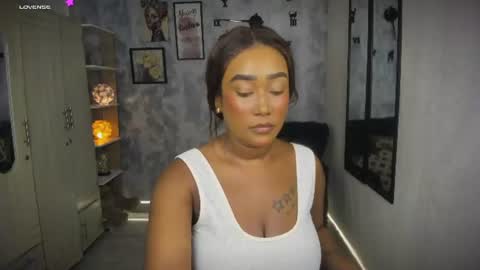 Yy  online show from 06-25-26, 11:31