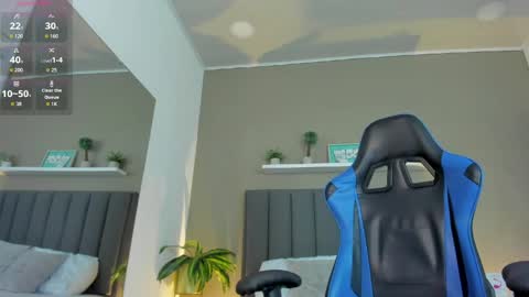 A L E S S I A online show from 04-20-26, 07:37