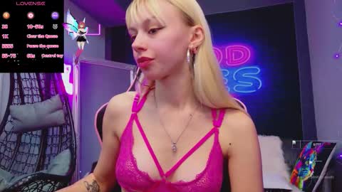 alessiacroft online show from 10-01-25, 04:40