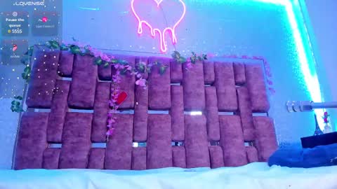 Alessia online show from 03-11-25, 08:42