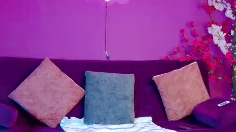 Alessio online show from 11-27-25, 12:18