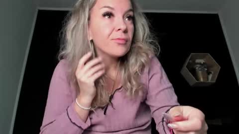 alesys69 online show from 11-08-25, 12:44