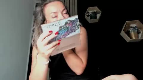 alesys69 online show from 07-05-26, 04:19
