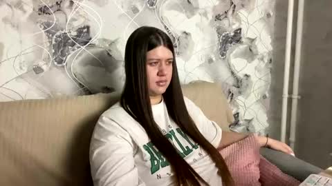 Aletta Oushen online show from 02-12-25, 01:59