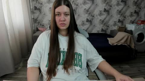 Aletta Oushen online show from 05-01-26, 09:03