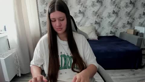 Aletta Oushen online show from 07-15-26, 08:19