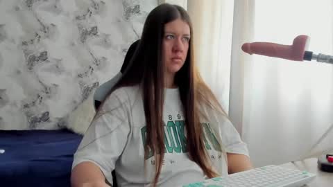 Aletta Oushen online show from 07-18-26, 10:08