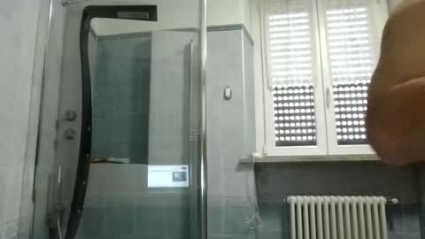 Snapshot of alex120475 chatting on 04-11-26, 09:24 alex120475 online show from 04-11-26, 09:24