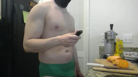 Snapshot of alex889215 chatting on 04-03-26, 04:32 alex online show from 04-03-26, 04:32
