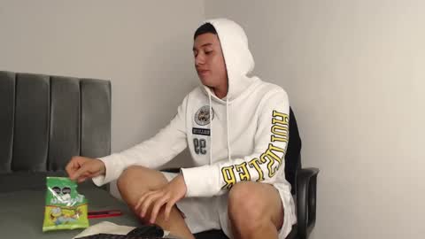 Owen online show from 12-02-24, 03:04