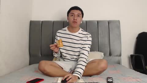 Owen online show from 01-04-25, 04:01