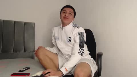 Owen online show from 01-05-25, 03:43