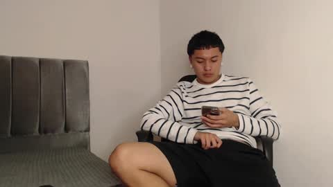 Owen online show from 02-11-25, 05:05