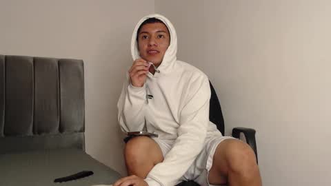 Owen online show from 02-12-25, 05:26