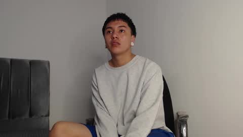 Owen online show from 11-09-25, 02:32