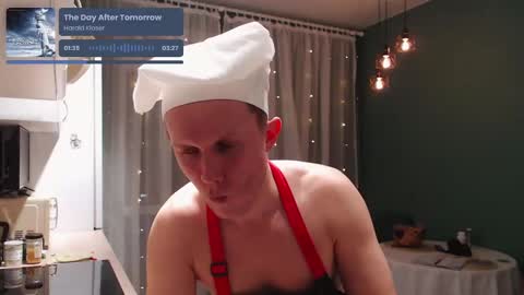 Alex Amazing online show from 03-04-25, 01:12